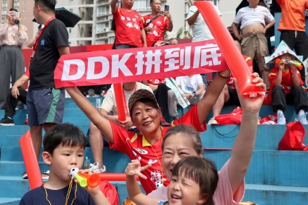 大渡口馨田, 极拼抢, 技队多次进 大渡口馨田, 极拼抢, 技队多次进