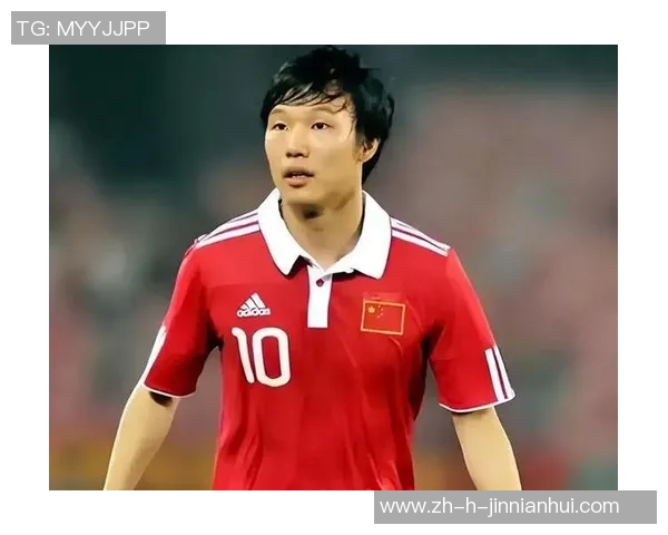 中国足球历史上最早的传奇人物是谁及其对中国足球的影响